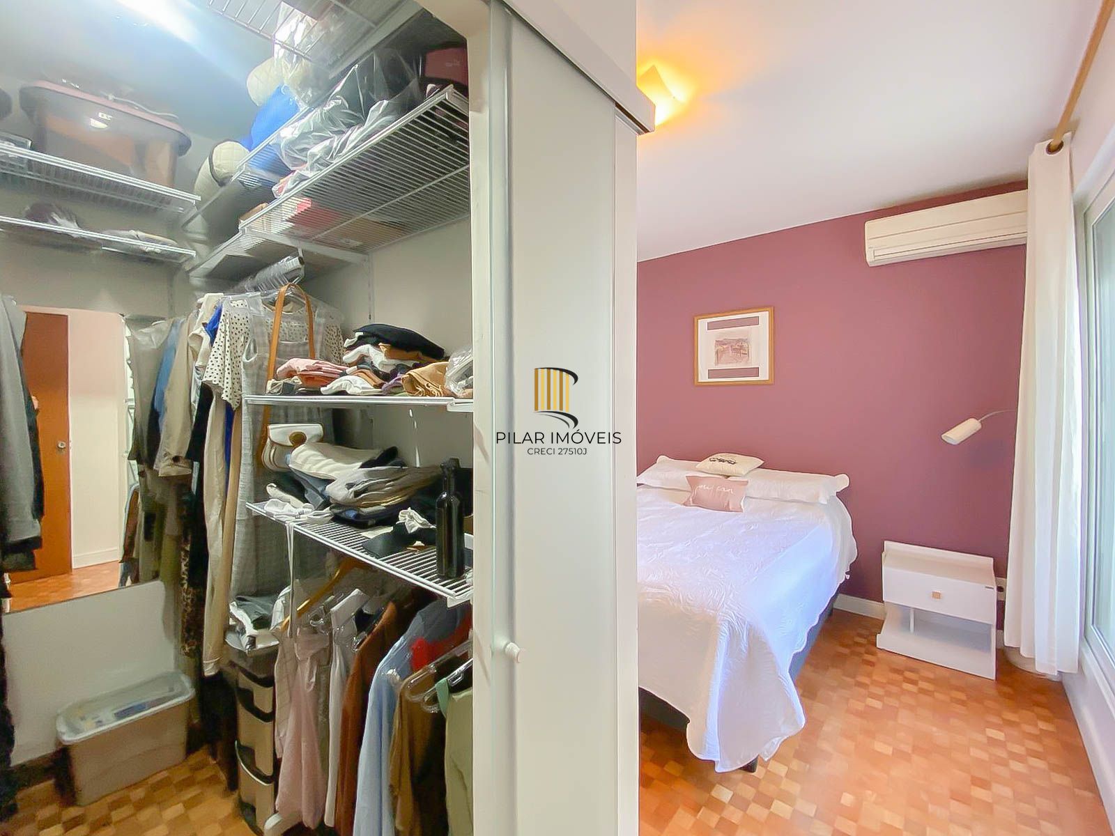 Apartamento 2 Dormitórios com Suíte, Closet, Escritório e Garagem no Rio Branco