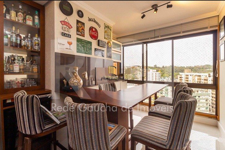 Apartamento para Venda - 95m², 3 dormitórios, sendo 1 suites, 1 vaga - Menino De