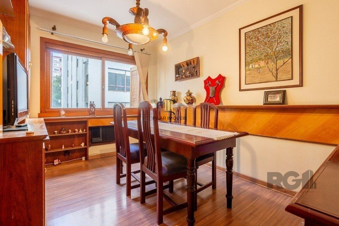 Apartamento 4 dormitórios à venda Mont Serrat Porto Alegre/RS