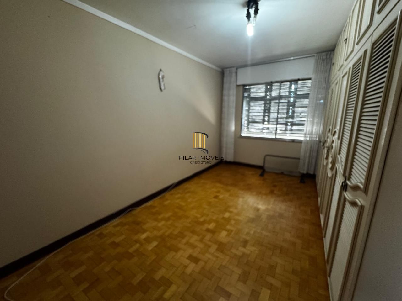 Apartamento super Amplo em frente a Santa Casa, Centro Histórico - POA