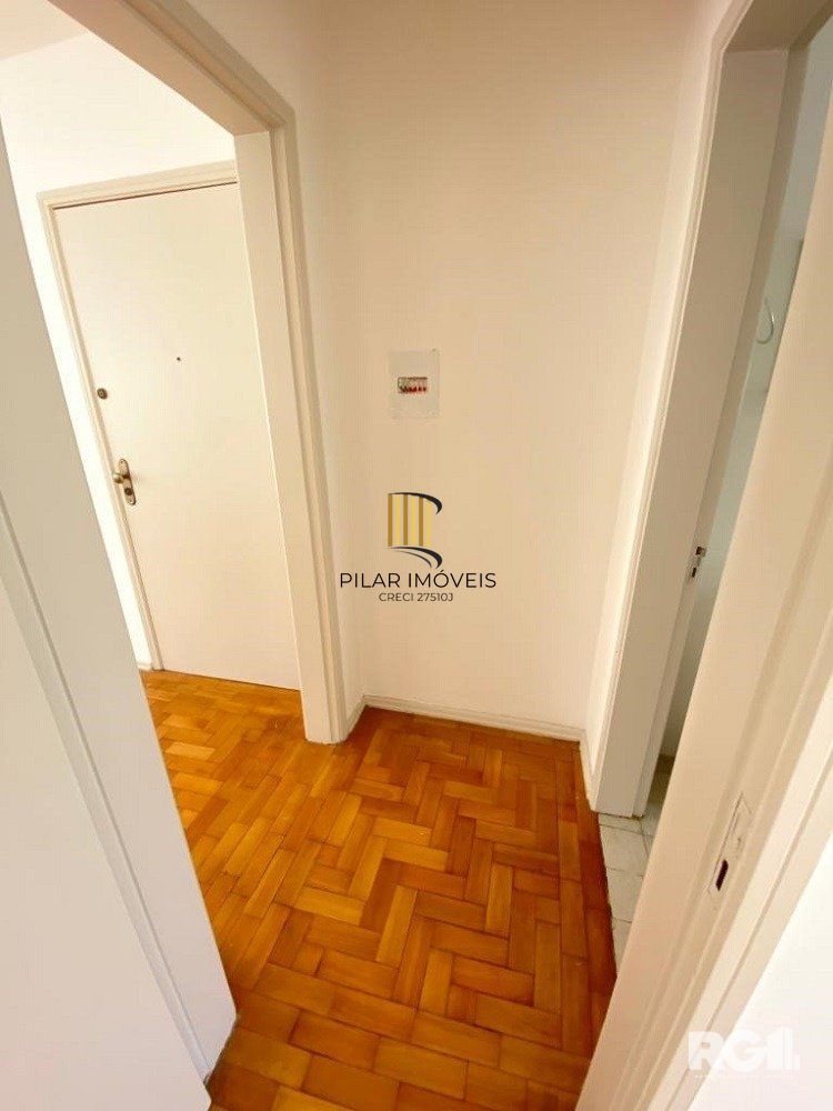APARTAMENTO 1 DORMITÓRIO NA CIDADE BAIXA, PORTO ALEGRE  Cód.  366778-RP