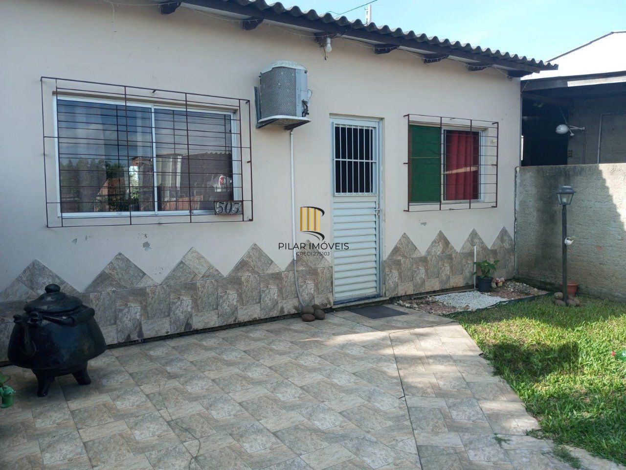 Casa de 1 dormitório, com uma garagem, bairro Rubem Berta- Porto Alegre - Pilar Imóveis
