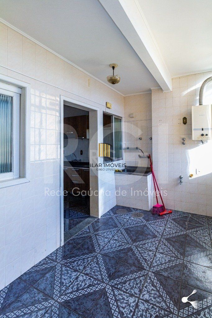 #Apartamento de 3 dormitórios com vaga de garagem no bairro Cidade Baixa.