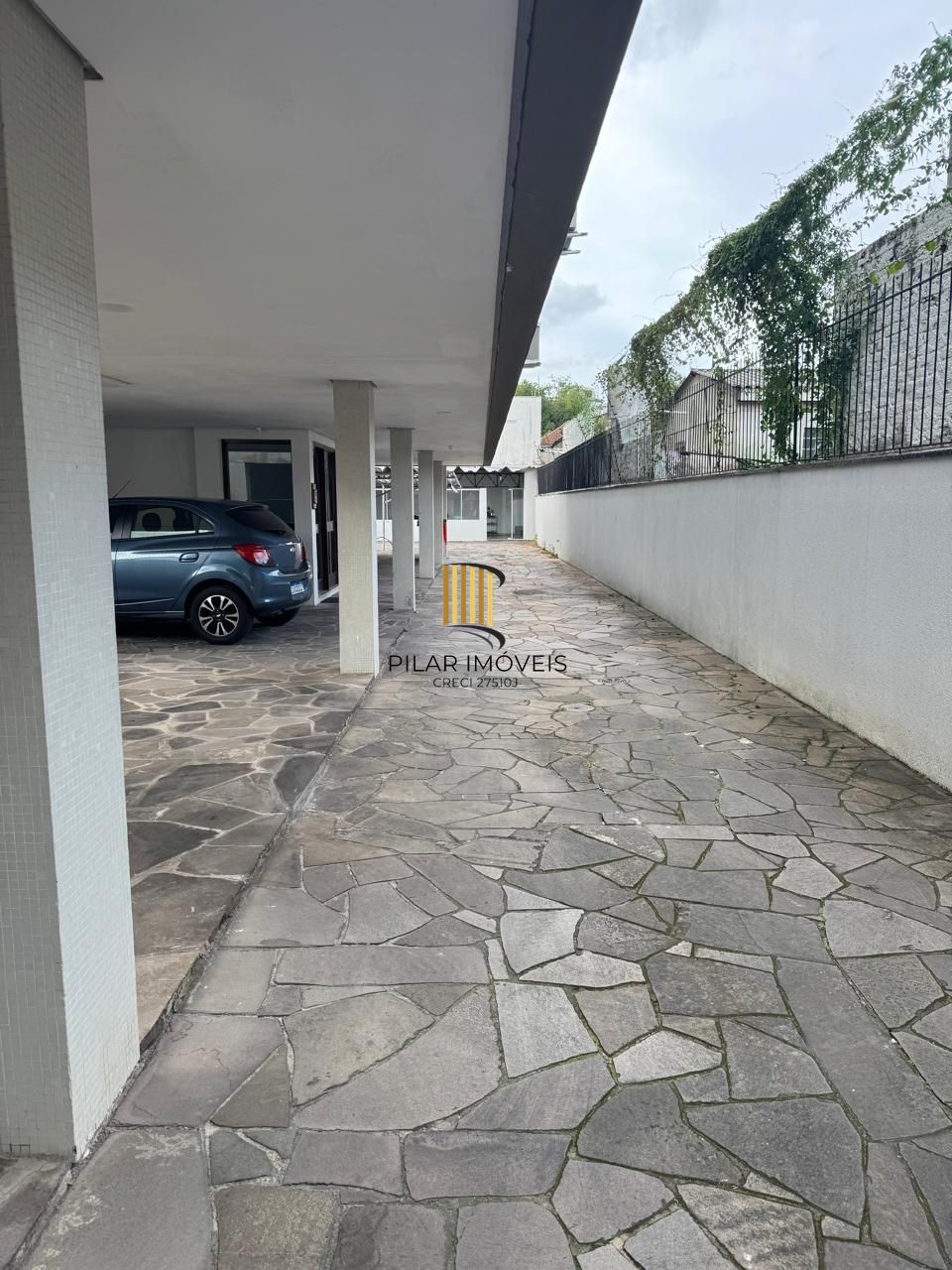 Apartamento 2 dormitórios no bairro Azenha