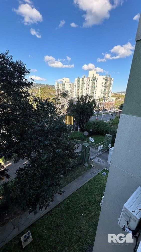Apartamento 3 dormitórios de frente - 1 vaga garagem - ed. com elevador.