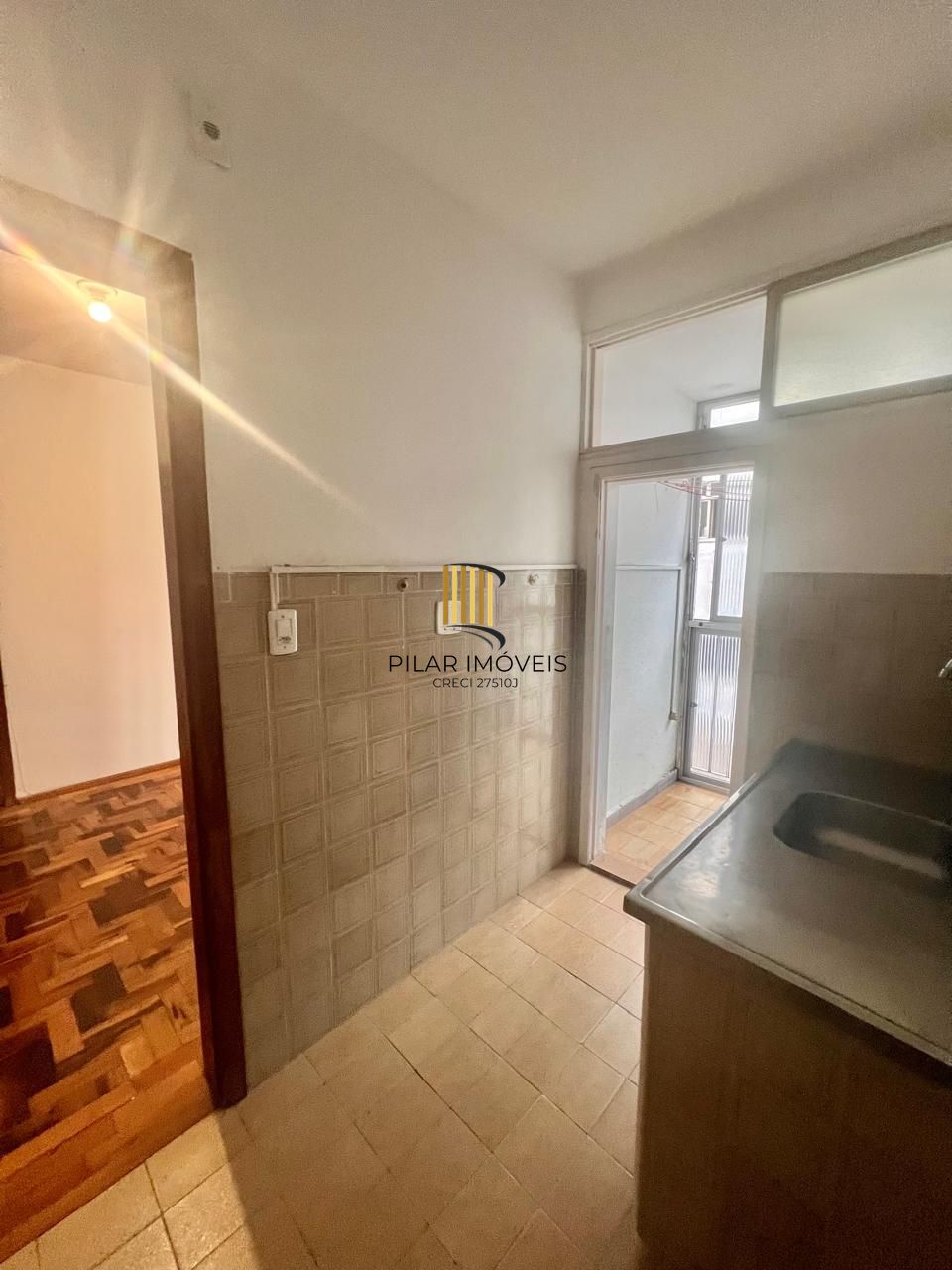 Apartamento-01 Dormitorio-Bairro -Jardim Botanico.