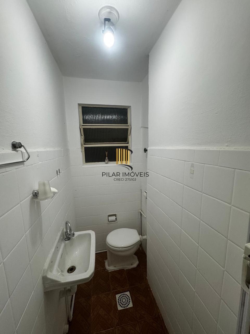 **Sala Comercial no Centro Histórico de Porto Alegre**