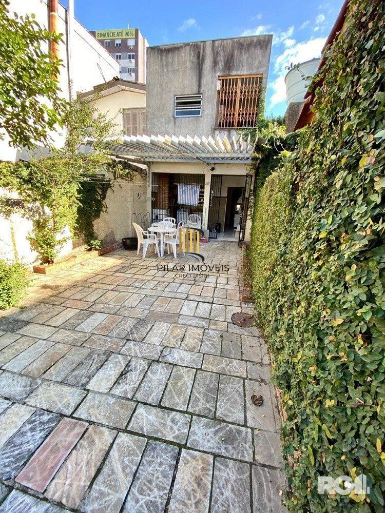 Casa à venda em Cidade Baixa - SOMENTE À VISTA