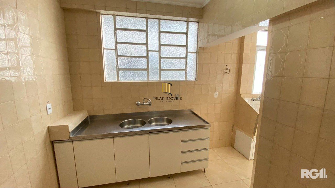 APARTAMENTO 3 DORMITÓRIOS WC AUXILIAR. CÓD. RP389992
