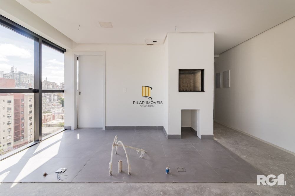 APARTAMENTO DUPLEX 2 SUÍTES + 2 VAGAS A VENDA NA SANTA CECÍLIA.