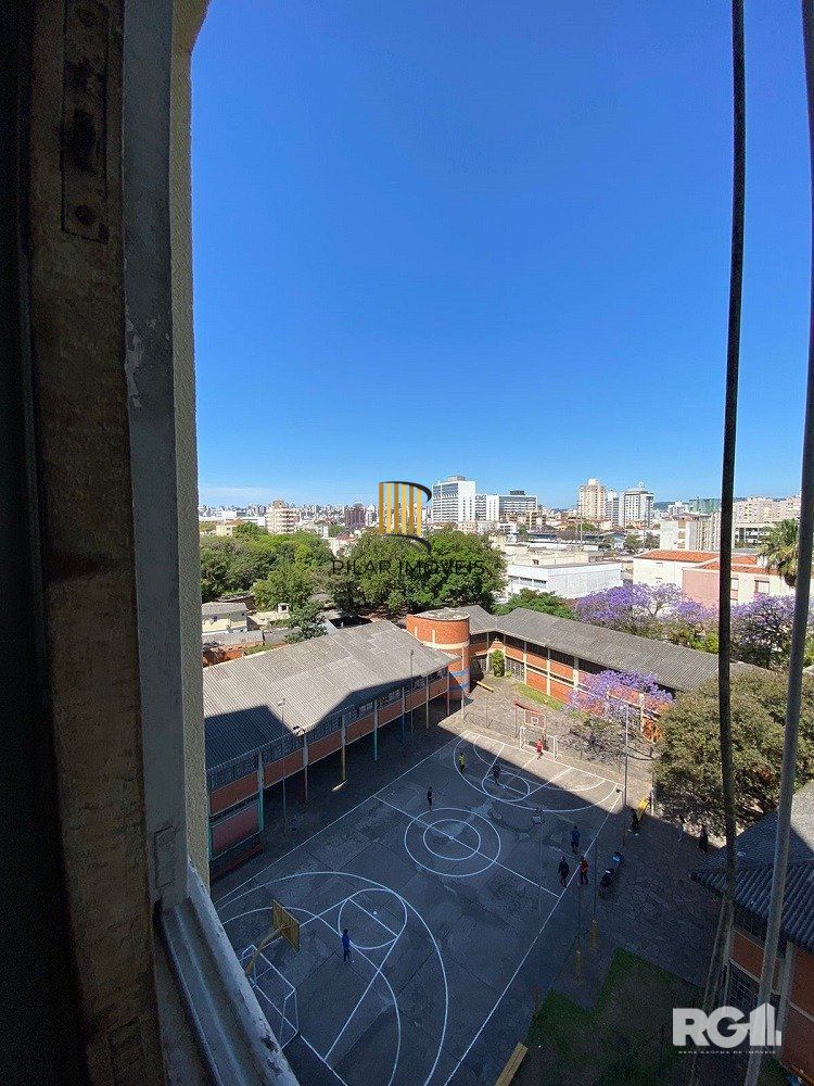 Apartamento à venda em Porto Alegre - 3 quartos - Santana
