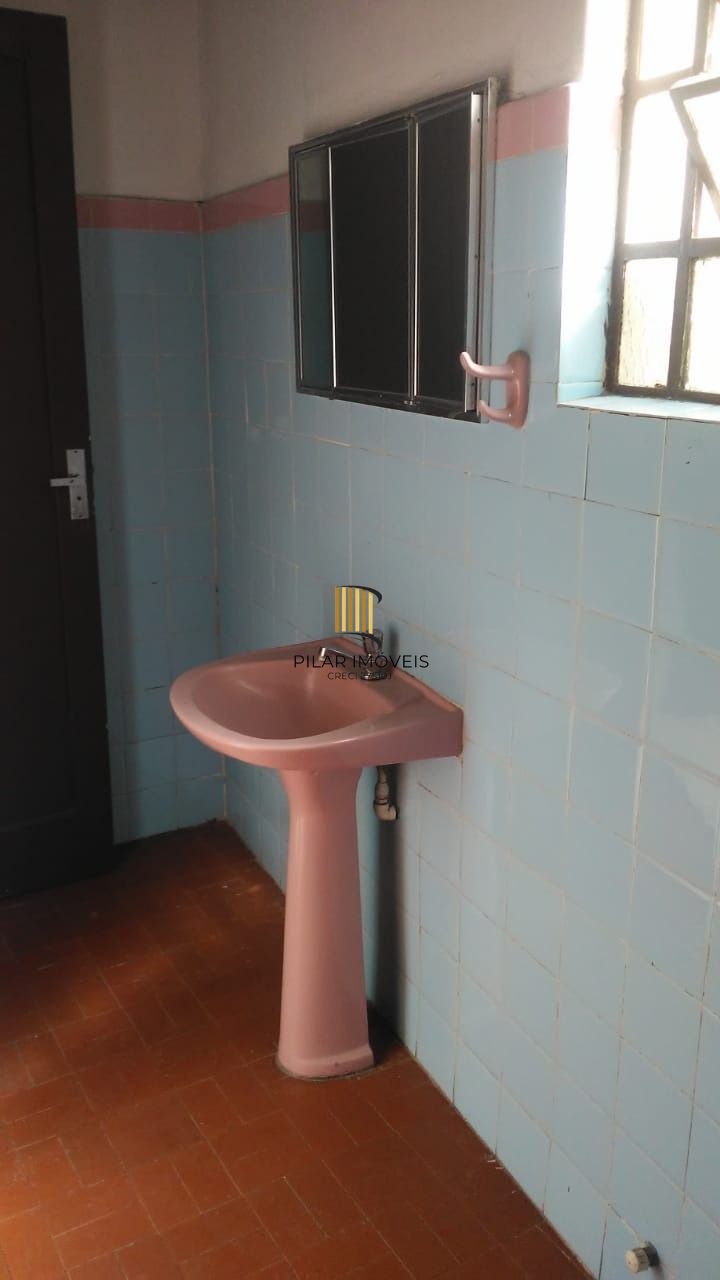 Casa para Venda - 100m², 3 dormitórios, Cidade Baixa