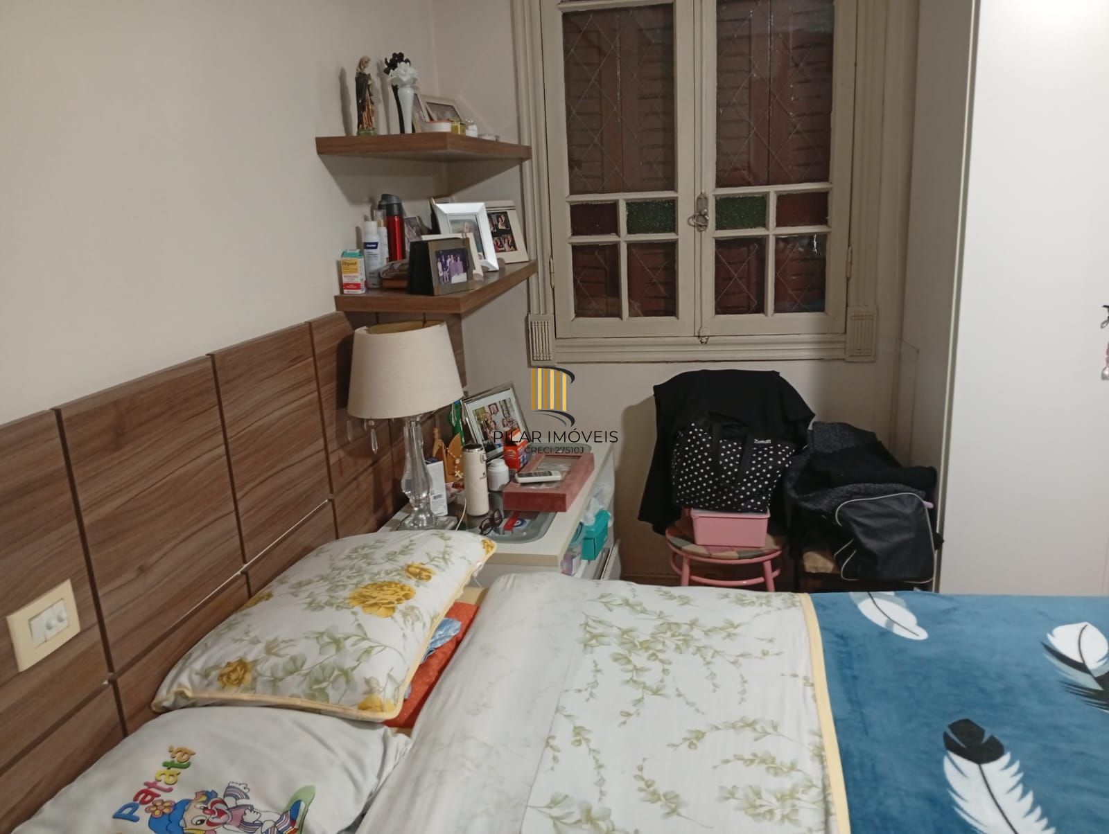 Casa com 5 quartos , 7 banheiros e pátio!