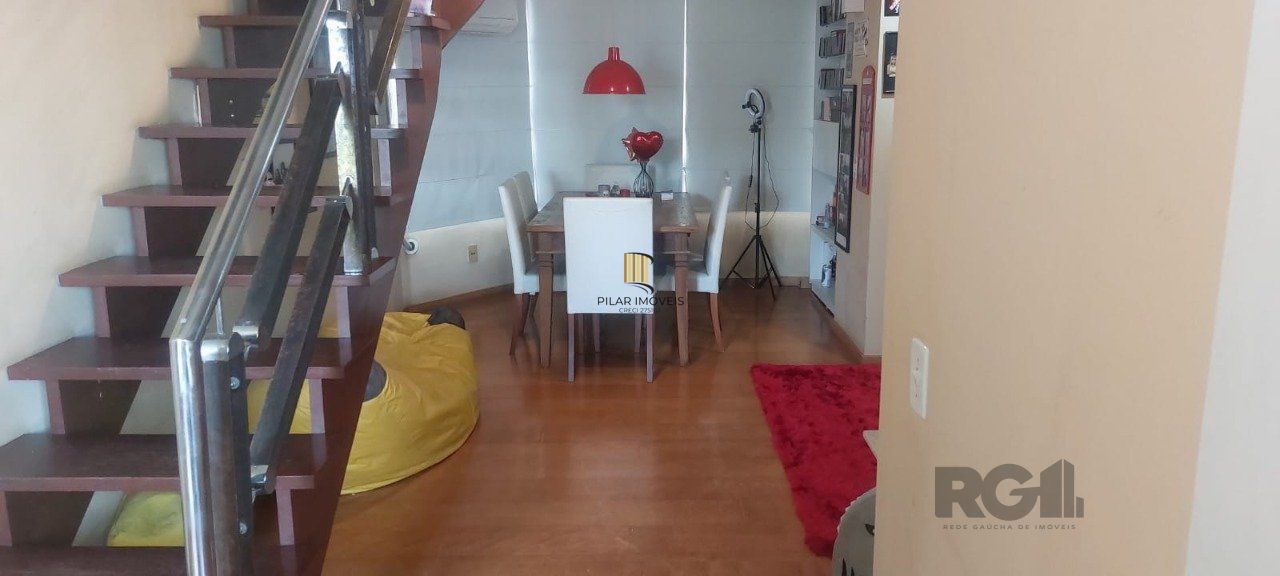 Cobertura à venda  2 quartos, suite e 2 vagas de garagem bairro Santana, Porto A