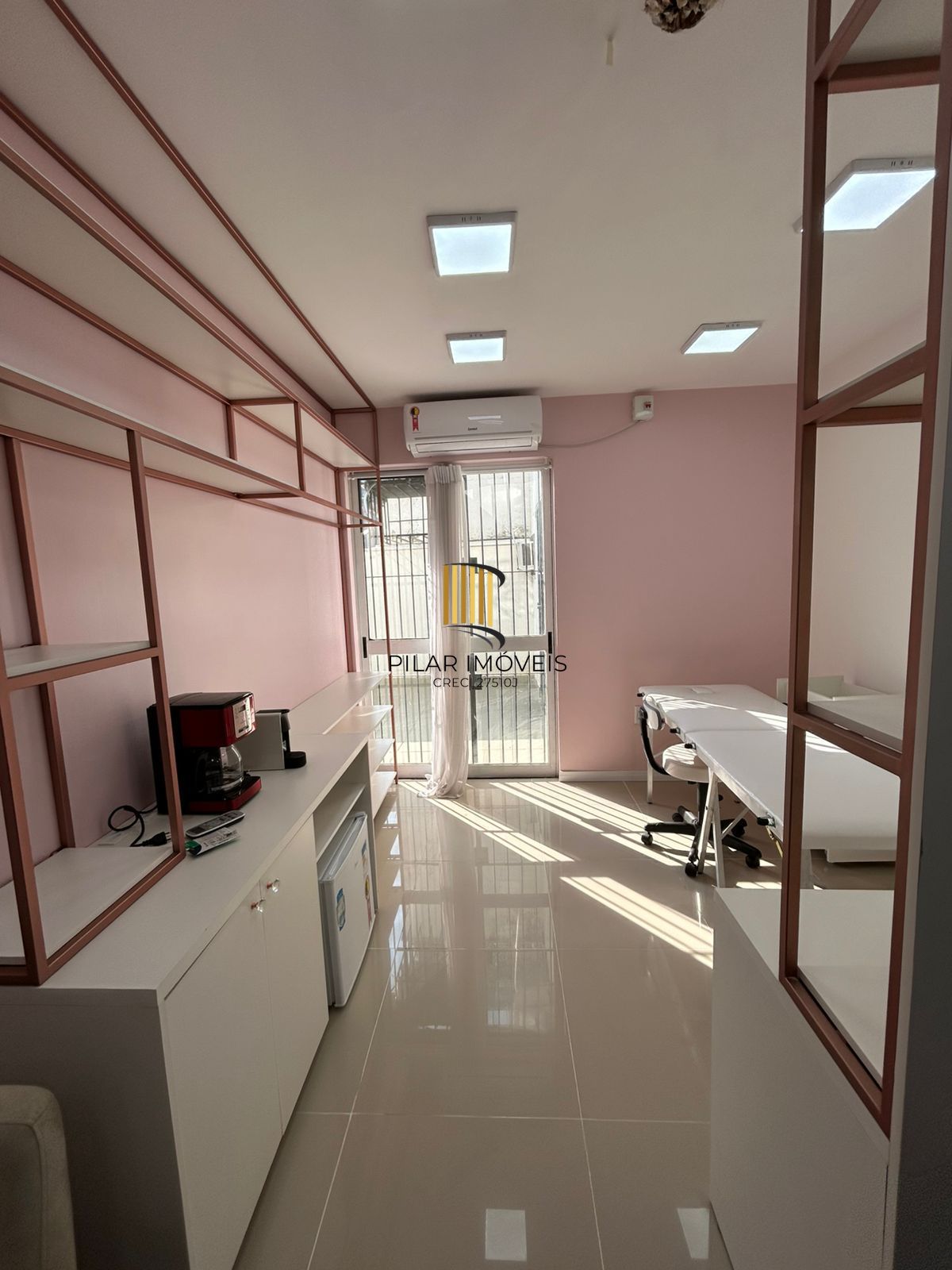 Sala Comercial 1 dormitório no bairro Cristo Redentor