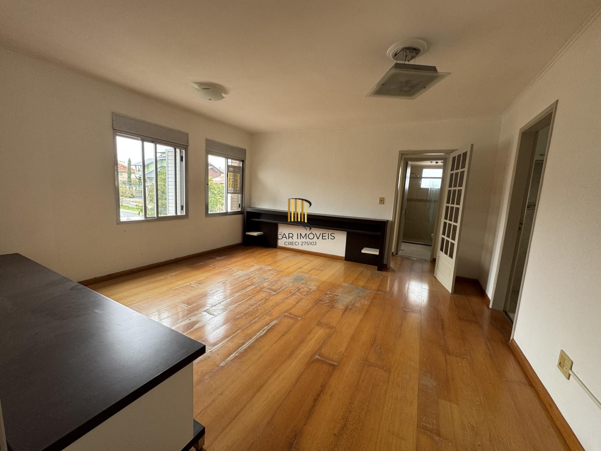 **Apartamento à Venda no Bairro Partenon, Porto Alegre, RS**