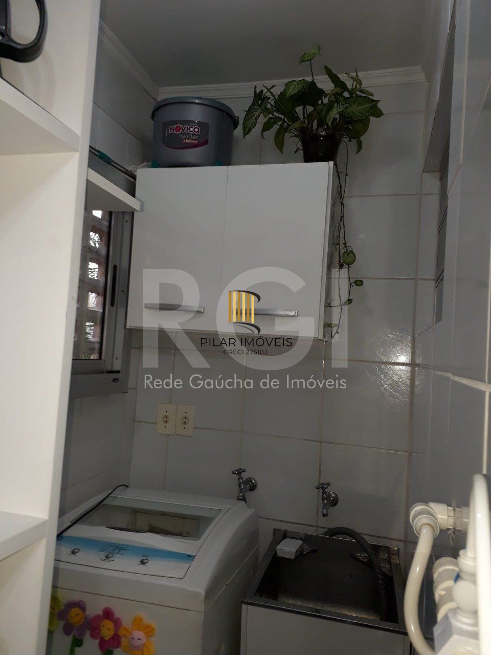 Apartamento com 3 quartos semi mobiliado próximo do Bourbon  Country!