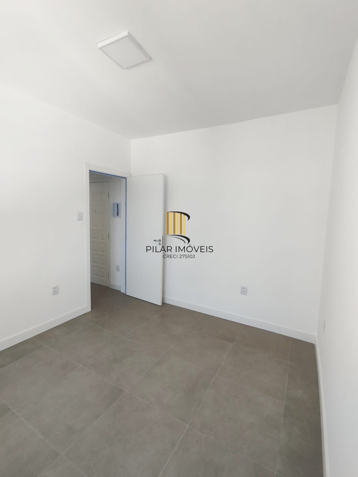 🏡 Apartamento 1 Dormitório Reformado na José do Patrocínio – Pronto para Morar!