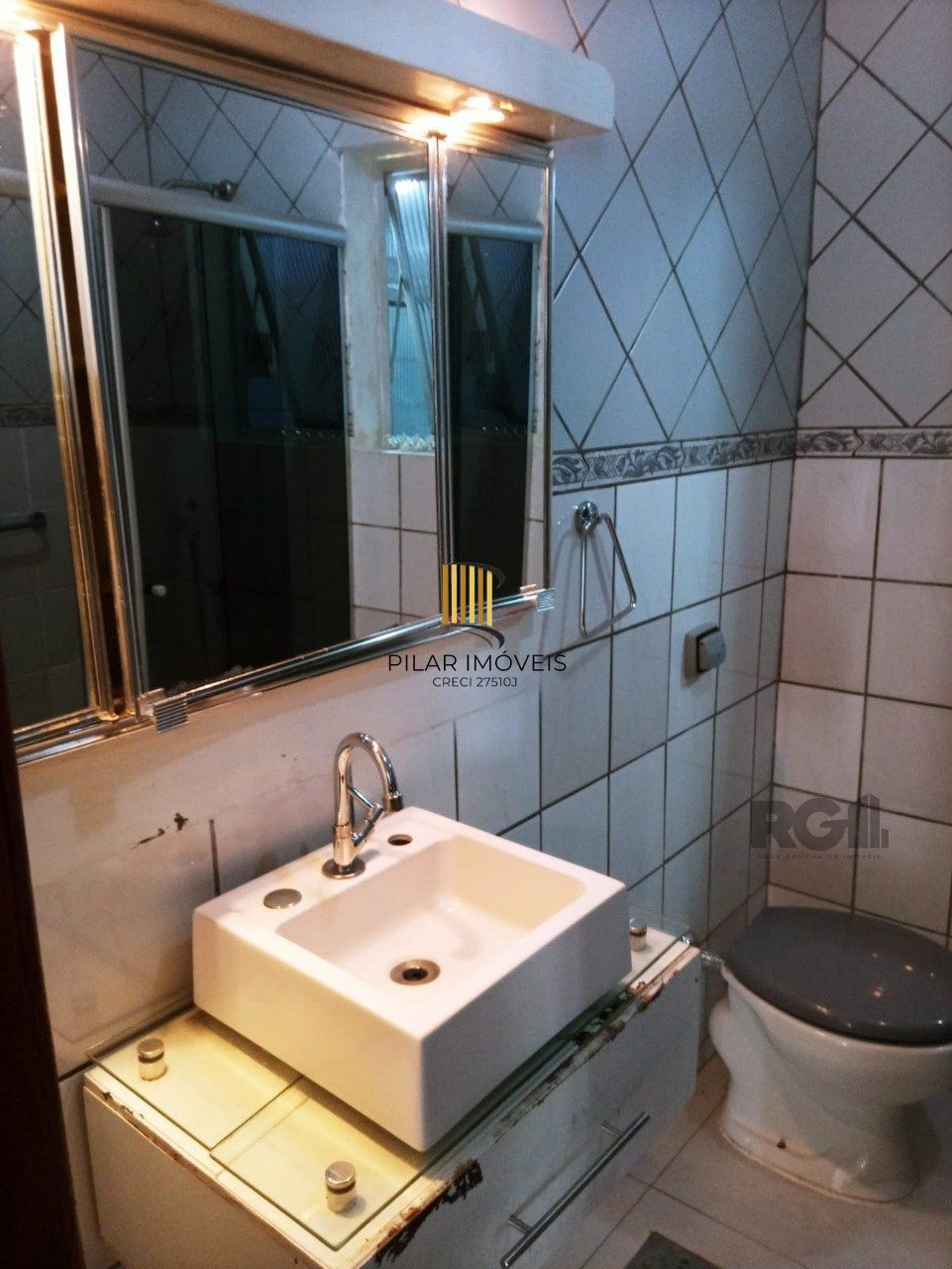 Apartamento terreo na Praia de Belas, com patio privativo