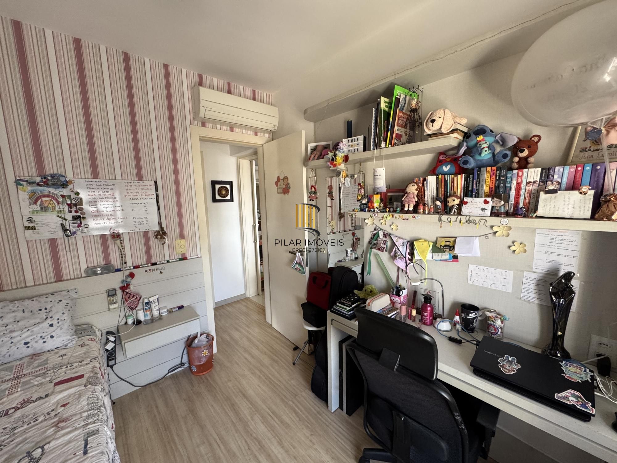 Apartamento de 3 dormitórios, suite, garagem - Menino Deus