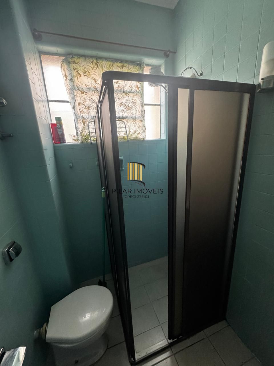 Desocupado e pronto para receber um novo dono