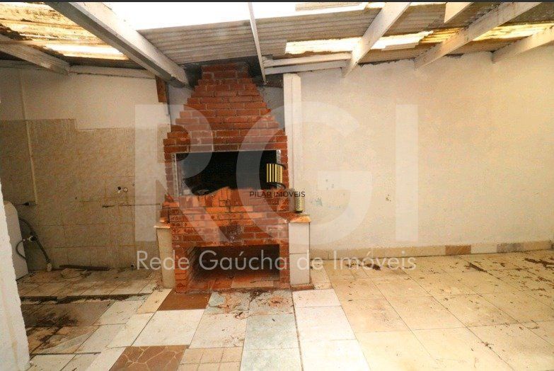 Casa para Venda - 280m², 3 dormitórios, 4 vagas - Cidade Baixa