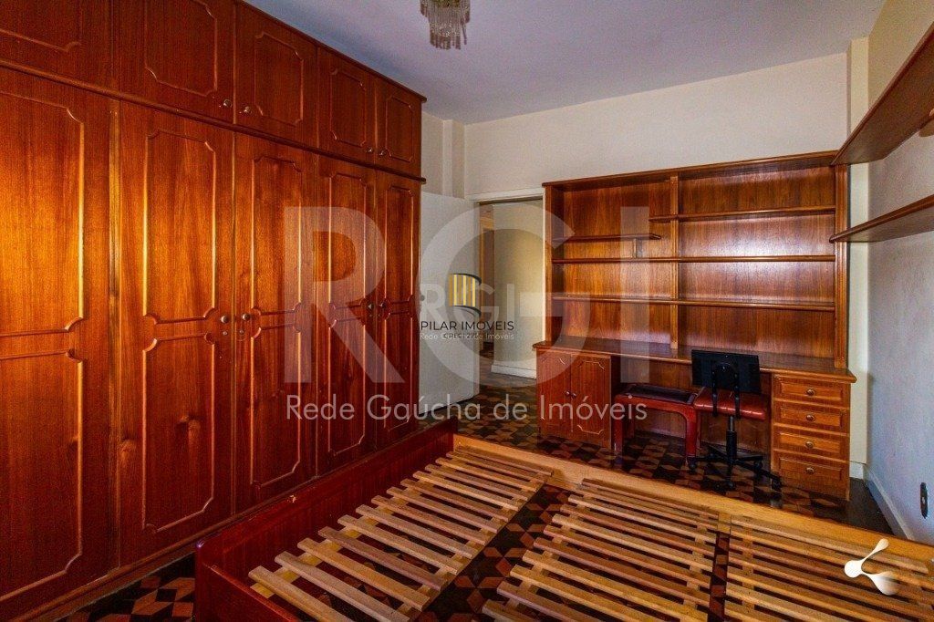 #Apartamento de 3 dormitórios com vaga de garagem no bairro Cidade Baixa.