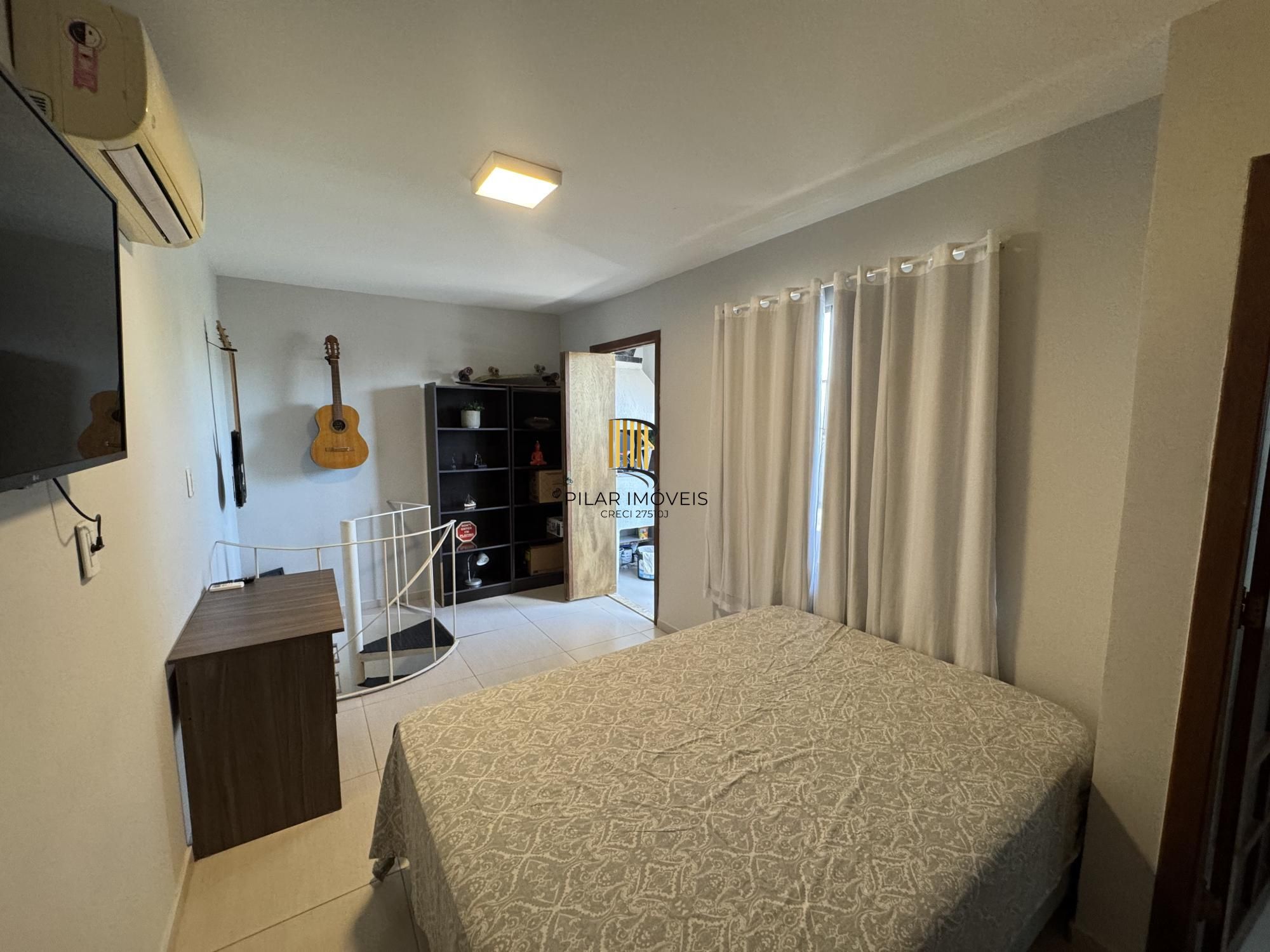 Duplex semimobiliado, desocupado e pronto para morar!