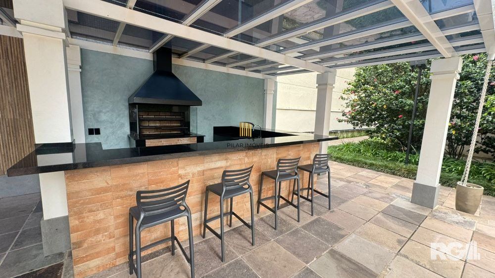 APARTAMENTO SEMI MOBILIADO - 3  DORM COM  GAR - CÓD. RP390648