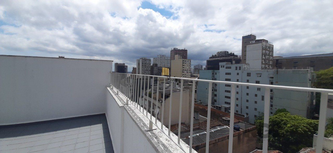 Cobertura   3 dormitórios, de frente , sacada integrada, com terraço , garagem c