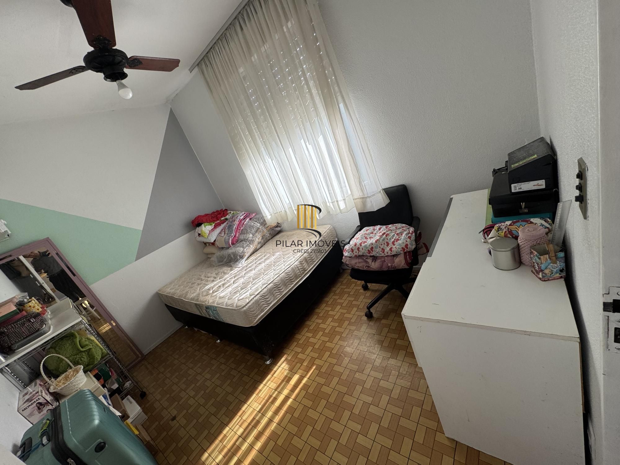 Apartamento de 1 quarto com estacionamento Rotativo.