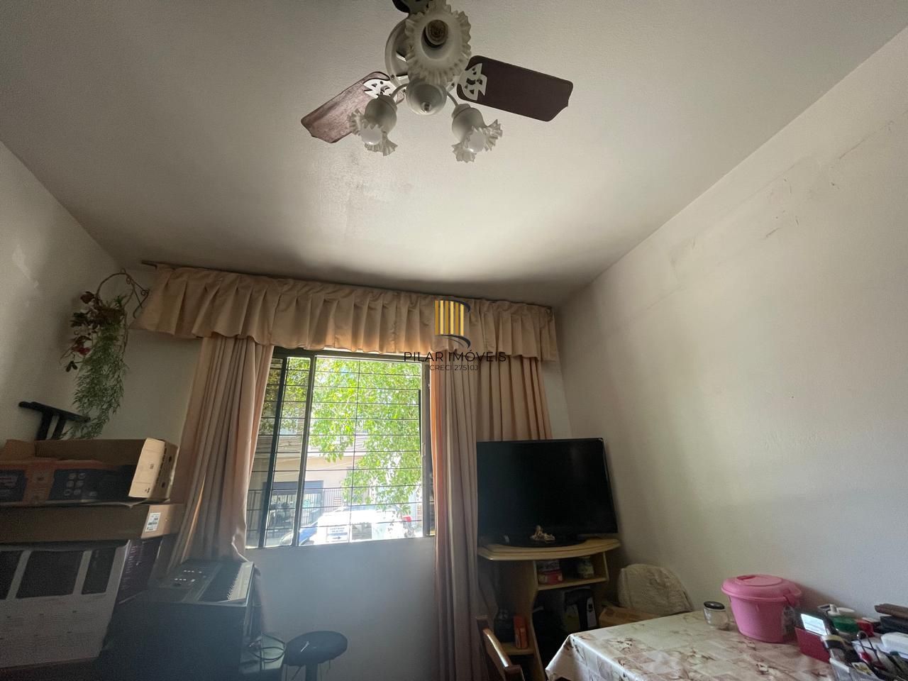 Apartamento 2 dormitórios no bairro Azenha