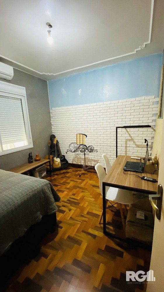 APARTAMENTO A VENDA, 3 DORMITÓRIOS REFORMADO NA JOÃO ALFREDO.