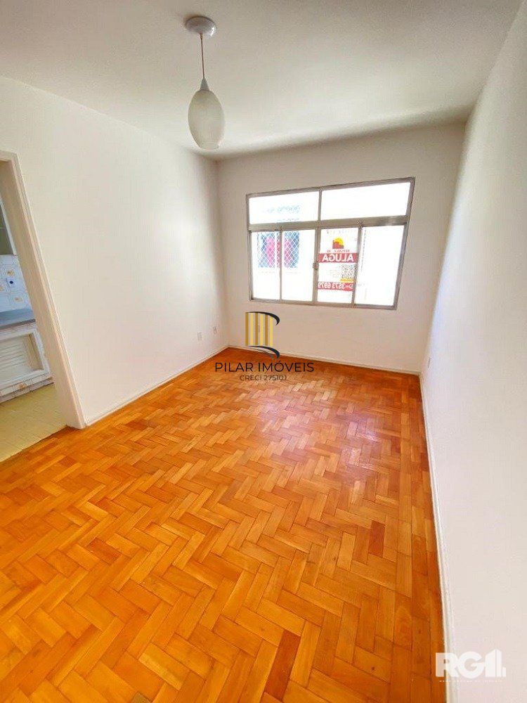 APARTAMENTO 1 DORMITÓRIO NA CIDADE BAIXA, PORTO ALEGRE  Cód.  366778-RP