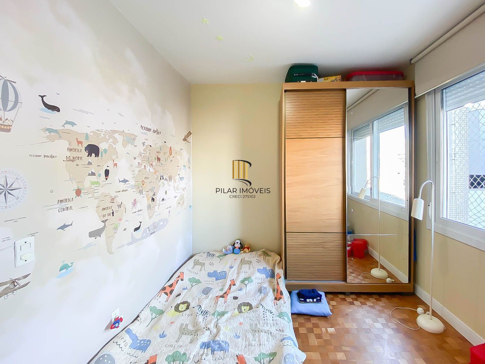 Apartamento 2 Dormitórios com Suíte, Closet, Escritório e Garagem no Rio Branco