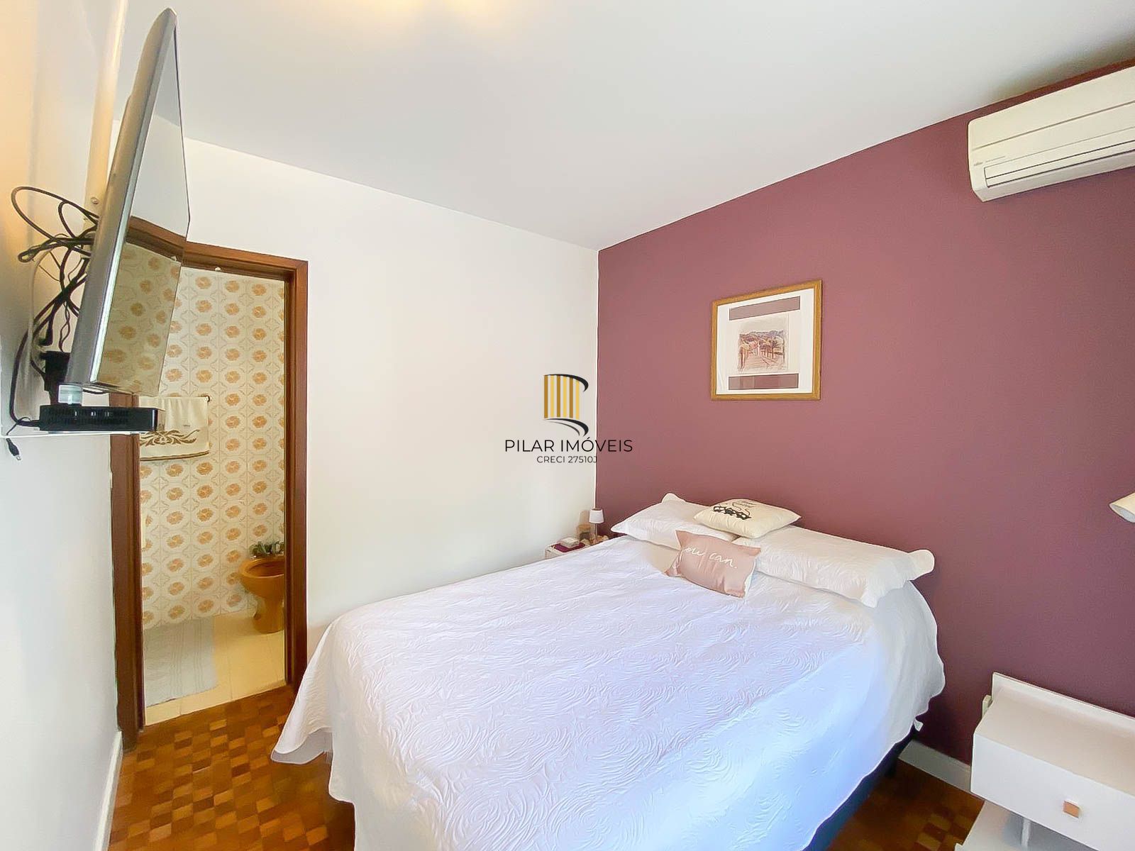 Apartamento 2 Dormitórios com Suíte, Closet, Escritório e Garagem no Rio Branco