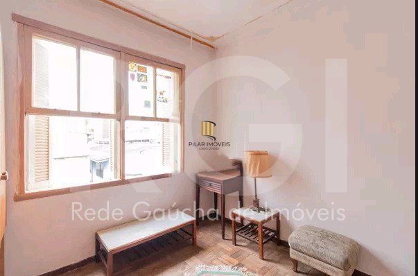 Apartamento 2 quartos, 2 banheiros, desocupado na santana!