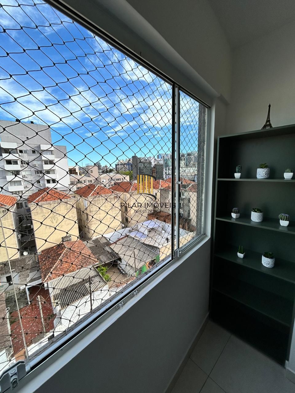 Apartamento à venda na Cidade Baixa,1 quarto e vaga de garagem.