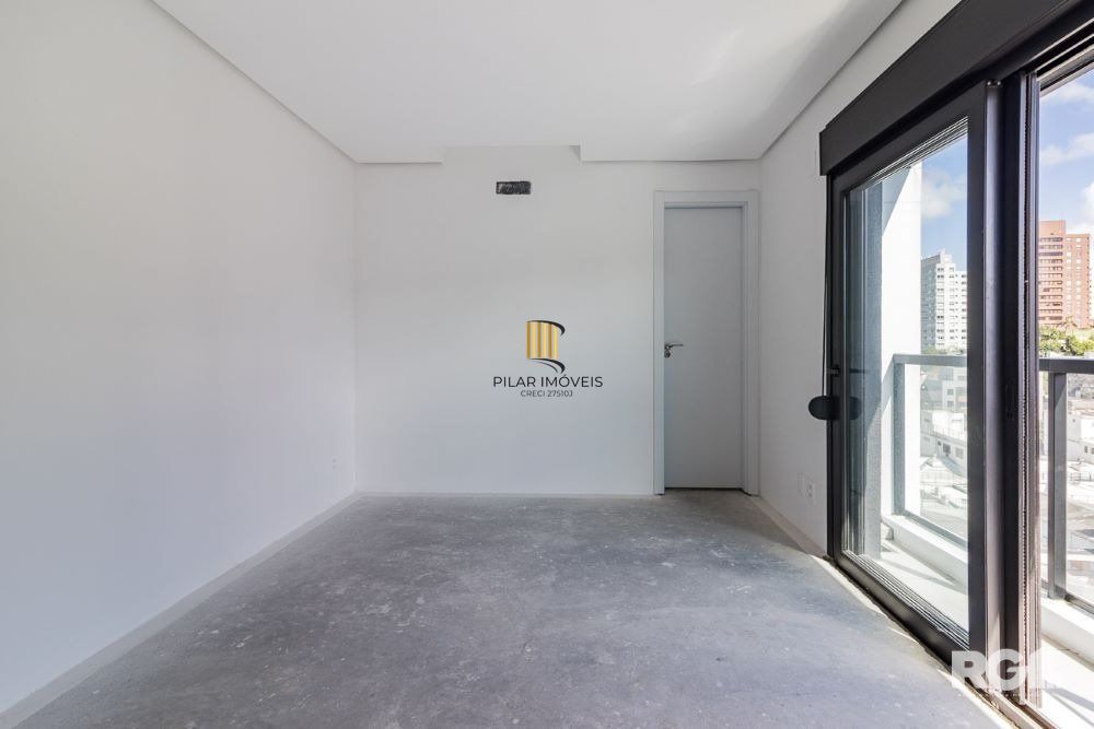 APARTAMENTO DUPLEX 2 SUÍTES + 2 VAGAS A VENDA NA SANTA CECÍLIA.