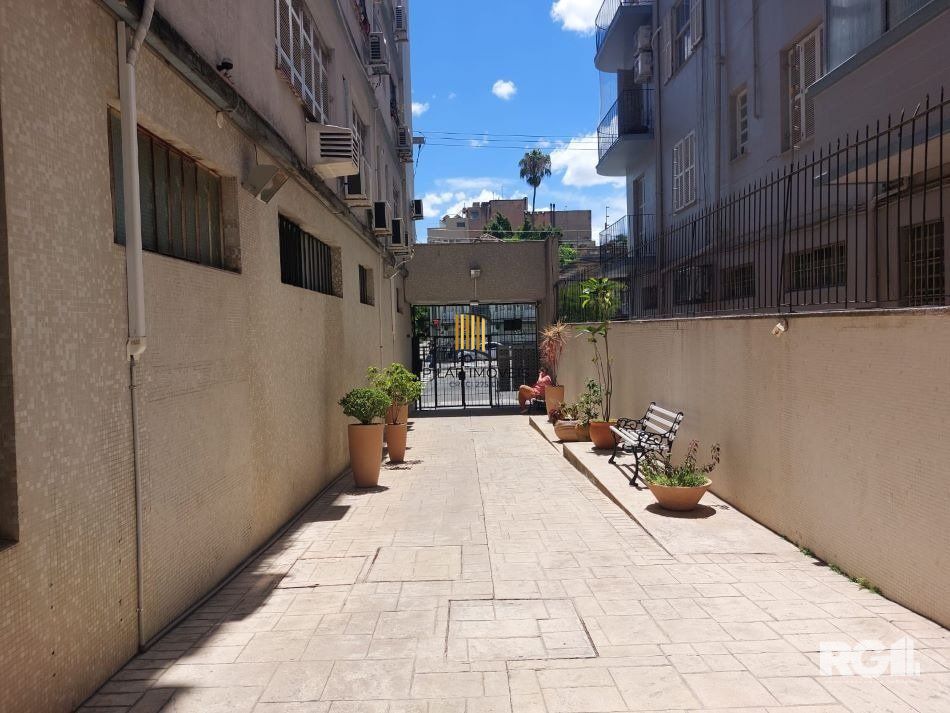 APARTAMENTO 2 DORMITÓRIOS 67m² PRÓXIMO A REDENÇÃO.