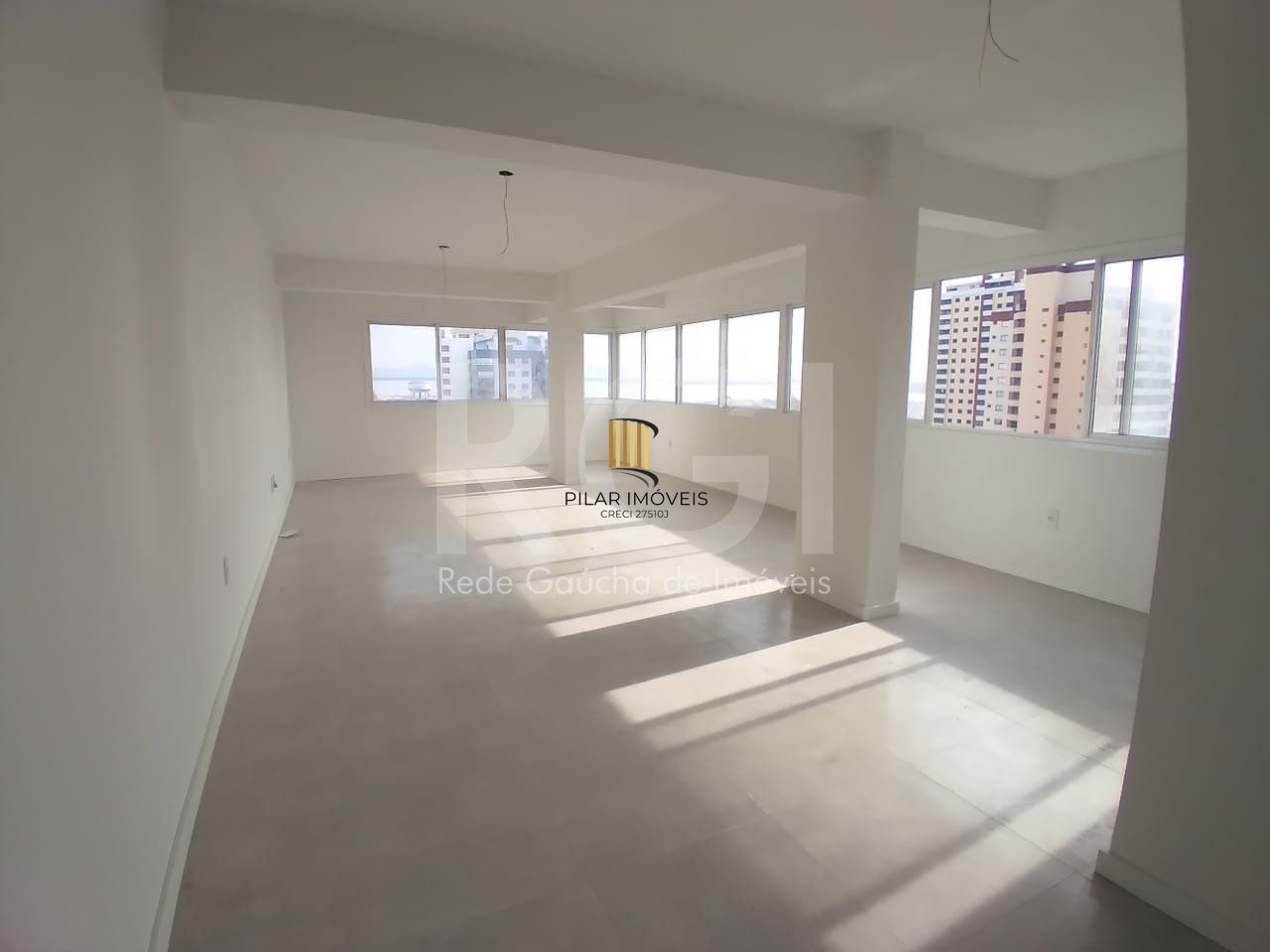 Apartamento com 3 Quartos e 3 banheiros à Venda, 129 m² Centro de Tramandaí