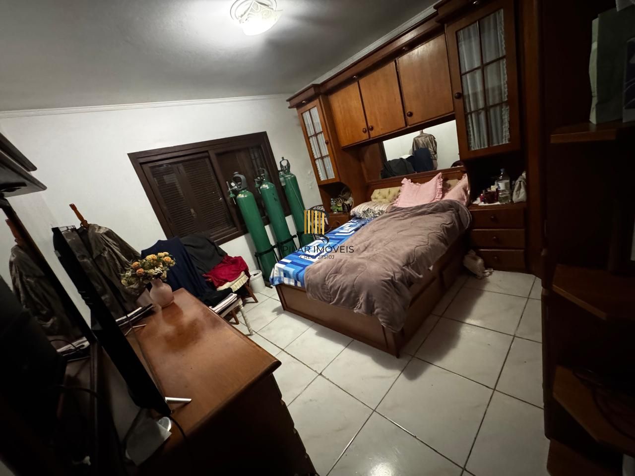 Casa residencial com 4 quartos, 3 banheiros e 1 suíte, localizada na rua Sete de Setembro