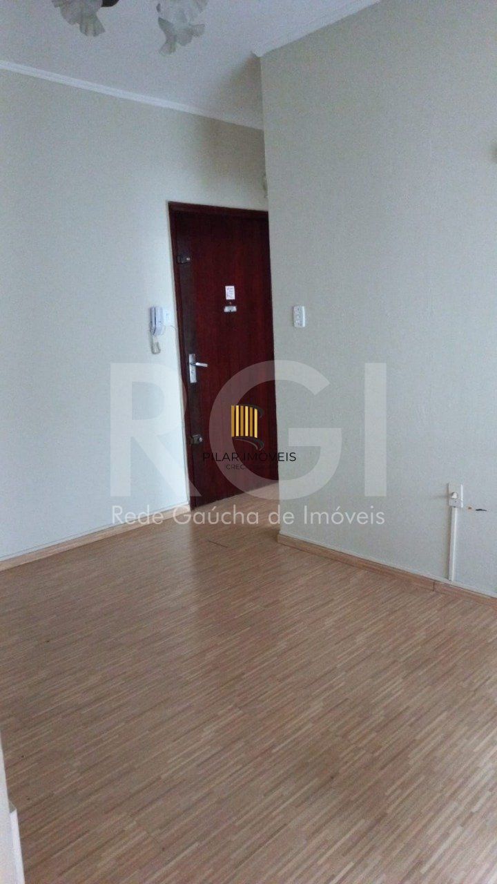 Apartamento 2 quartos, 2 vagas garagem, semi-mobilado na Praia de Belas!