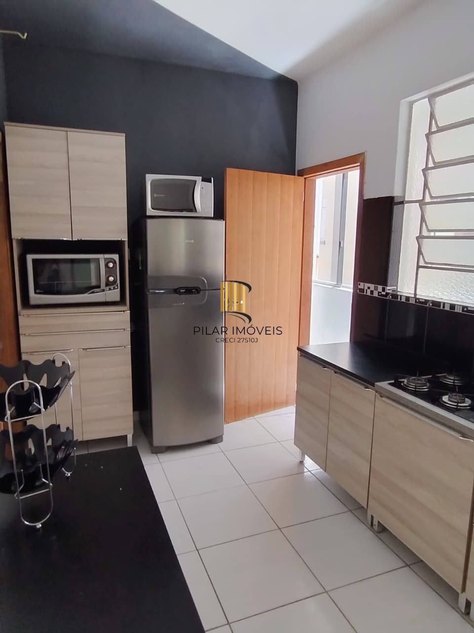 Ótimo apartamento desocupado de frente para a Redenção- Cidade Baixa