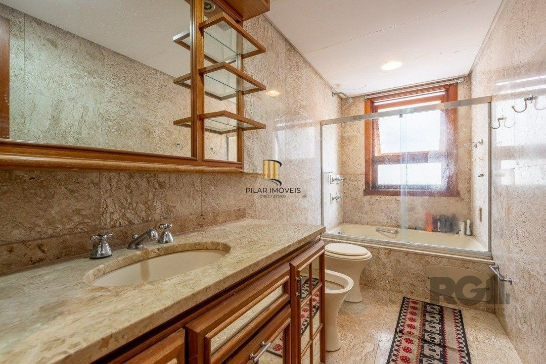 Apartamento 4 dormitórios à venda Mont Serrat Porto Alegre/RS