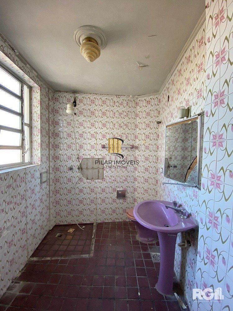 Apartamento à venda em Porto Alegre - 3 quartos - Santana