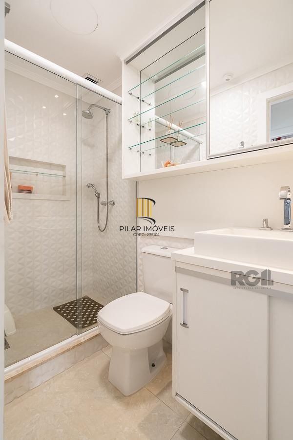 Cobertura 3 dormitórios à venda Petrópolis Porto Alegre/RS