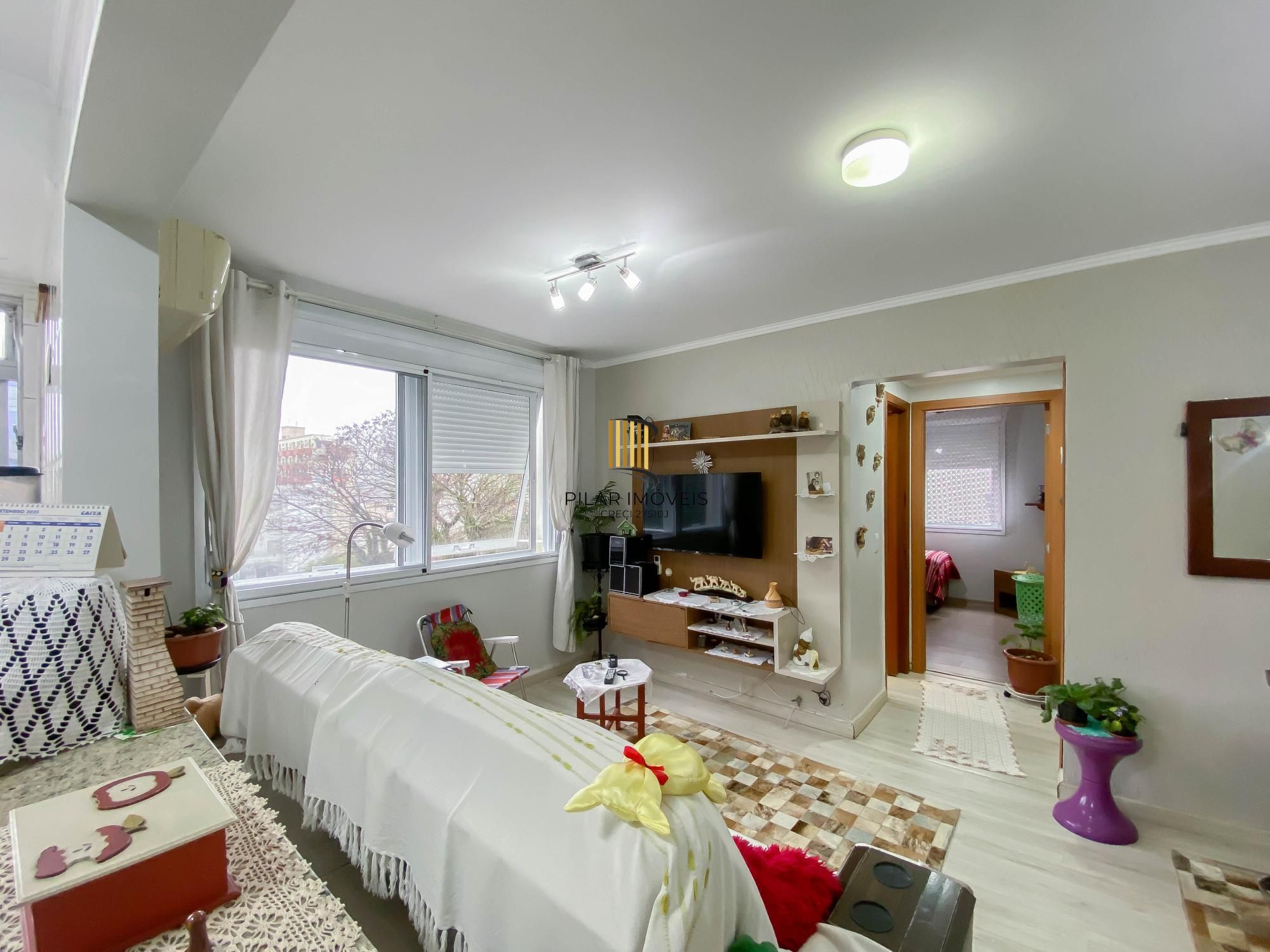 Apartamento 2 Dormitórios à Venda na Cidade Baixa – 75m², Pronto para Morar