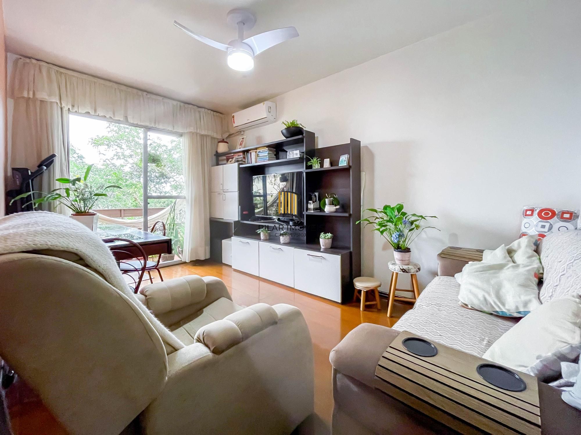 APARTAMENTO 1 DORMITÓRIO, SACADA, 1 VAGA - BAIRRO SÃO SEBASTIÃO - Pilar Imóveis