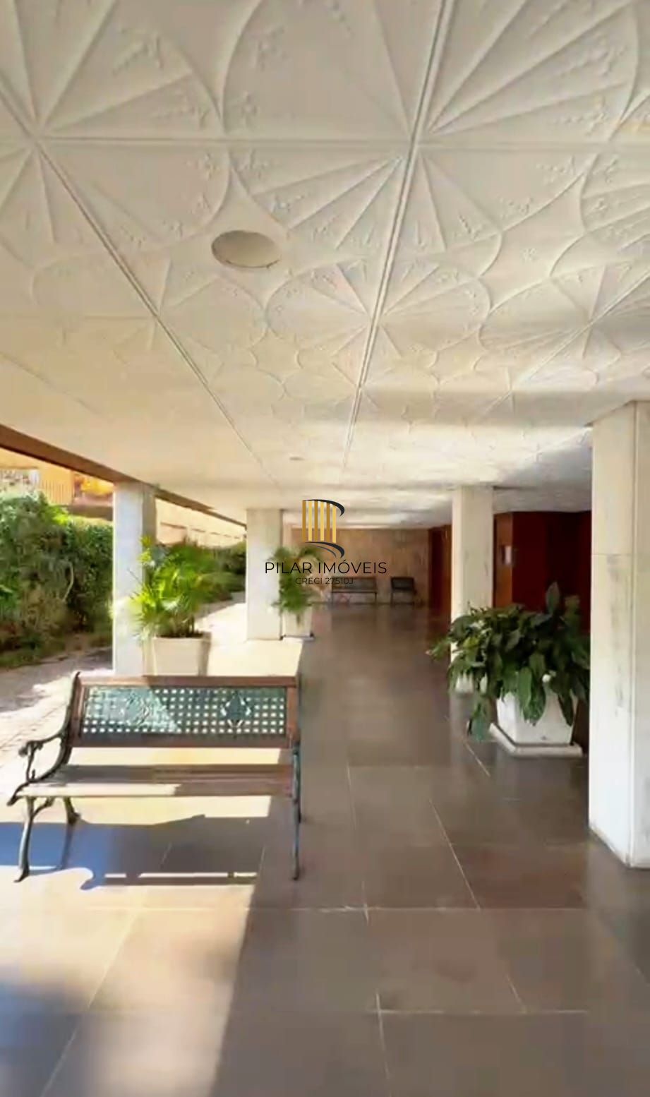 🏡 Apartamento 2 Dormitórios com Vaga – Menino Deus | Porto Alegre